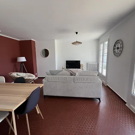 Beausejour, Maison Coquette 3 Chambres Avec Wifi Hébergement de vacances